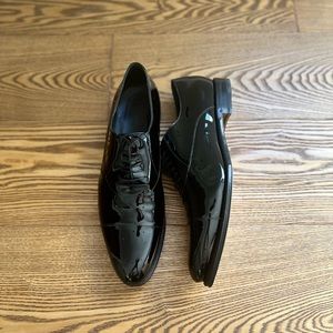 GUCCI men’s patent lace ups
